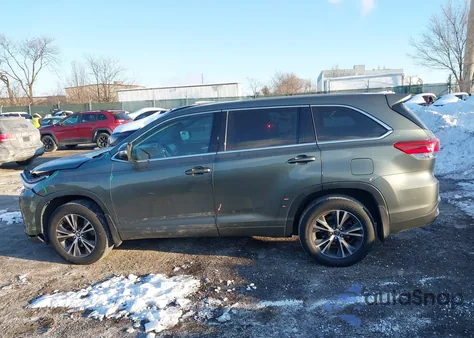 2018 Toyota Highlander Le from USA, damaged, VIN 5TDBZRFH7JS892648